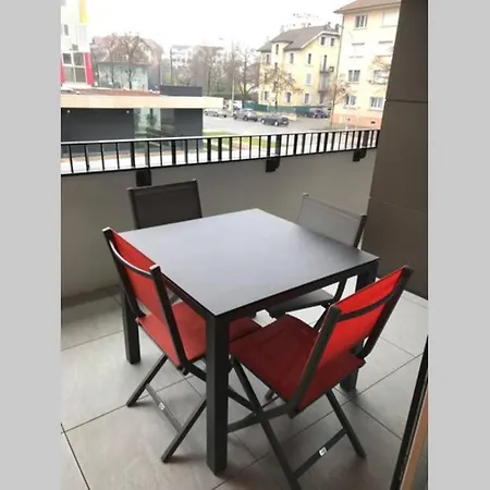 L'echappee Belle - Charme, Parking & Proche Apartament
